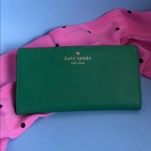 Kate Spade NY Cedar Street Bi-Fold Stacy Wallet